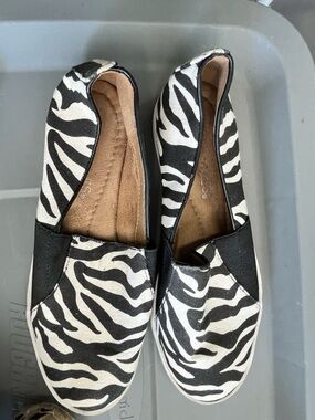 AEROSOLES Zebra-Print Slip-On Flats - Black & White